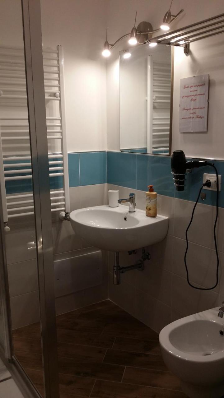 B & B Civico Sei Rooms * Salerno